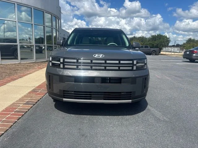 Used 2026 Gray Hyundai SE image 3
