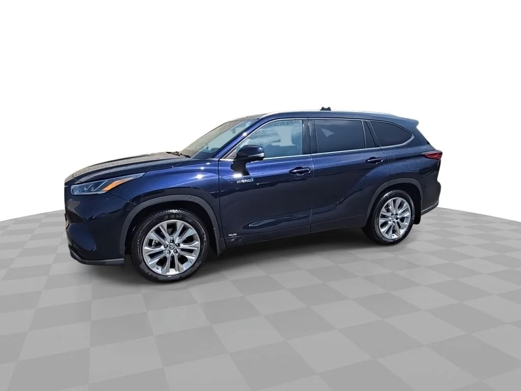Used 2021 Blue Toyota Limited image 4