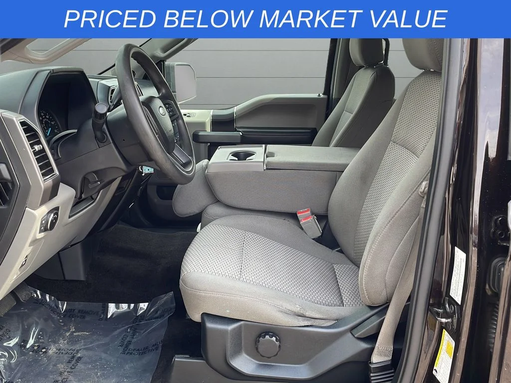 Used 2018 Red Ford XLT image 10