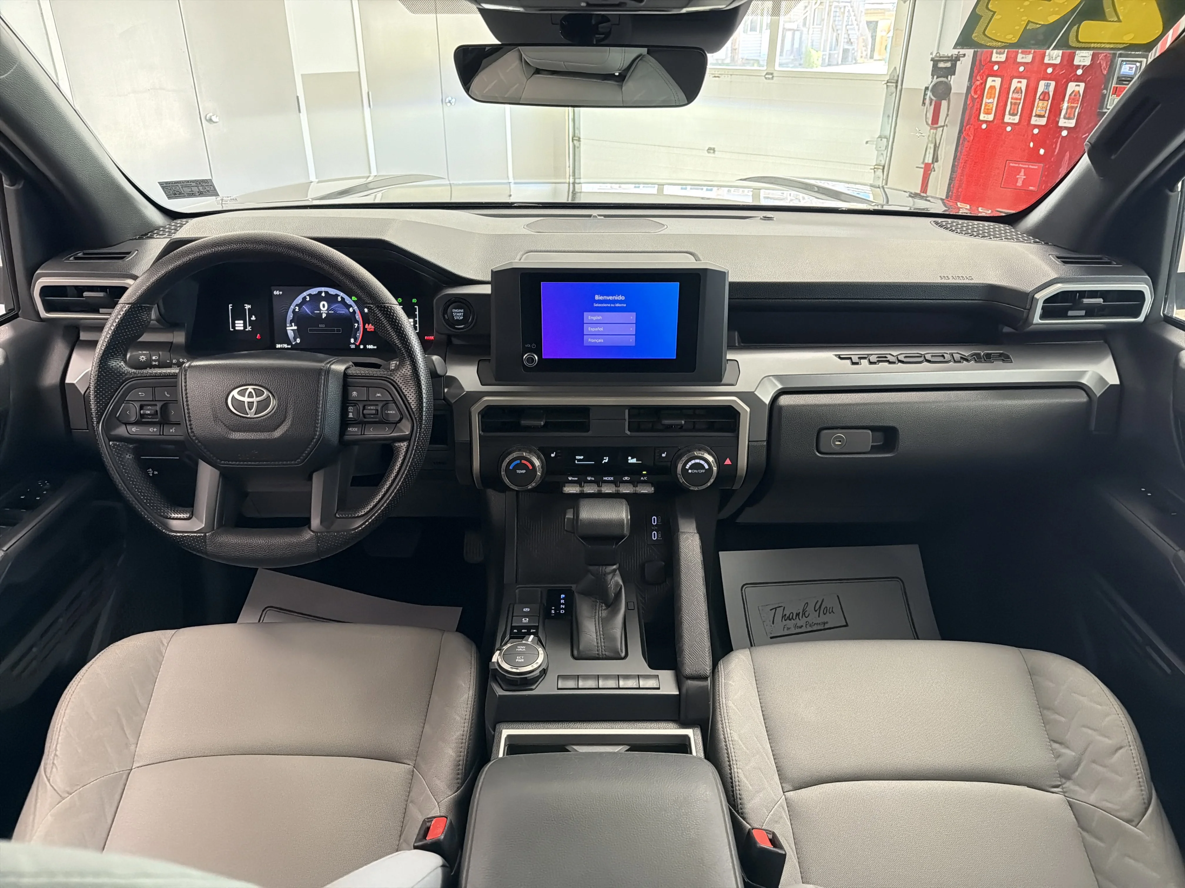 2024 Toyota Tacoma SR5 - Photo 14