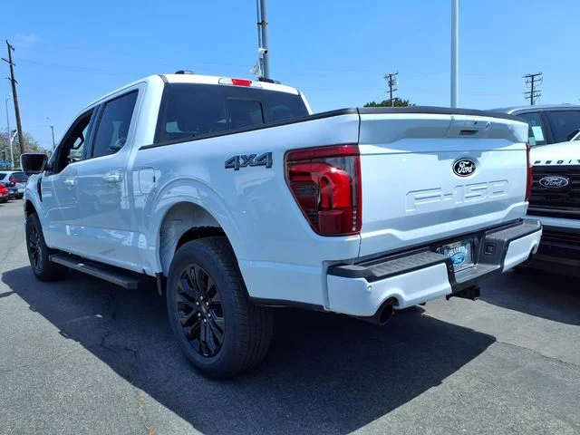New 2026 Oxford White Ford Lariat image 4