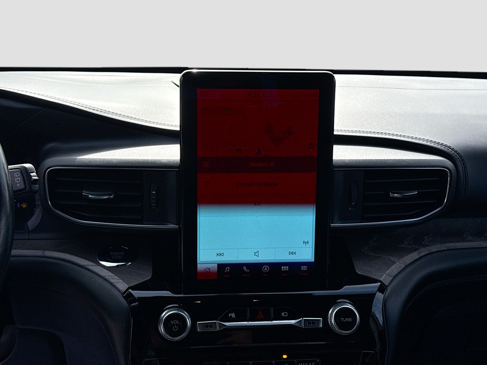 2022 Ford Explorer Platinum - Photo 15