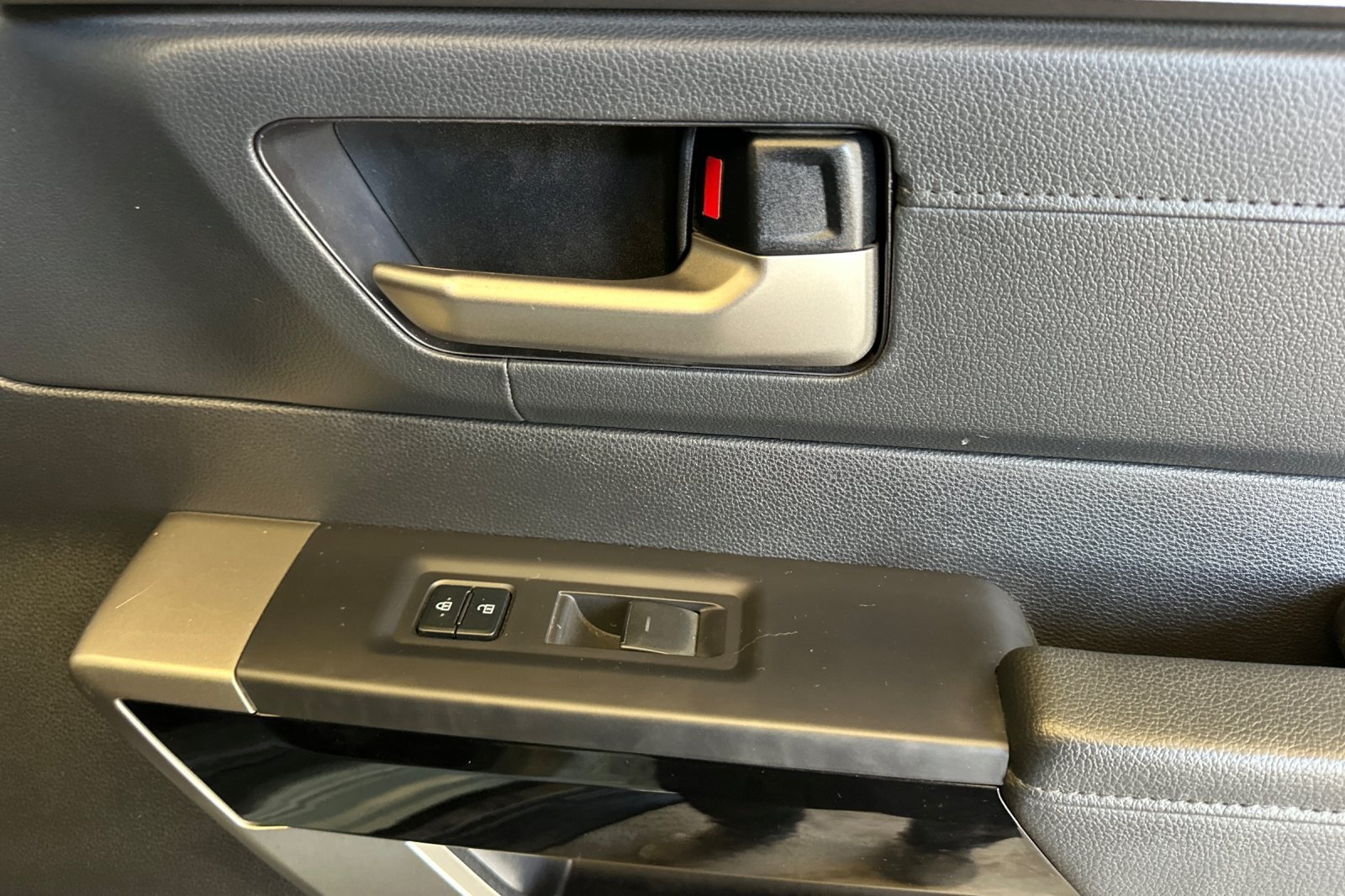 Used 2022 Gray Toyota Limited image 17