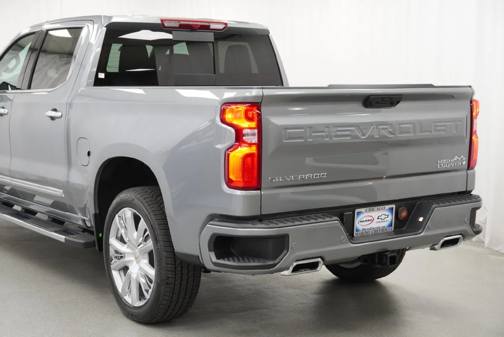 New 2026 Sterling Gray Metallic Chevrolet High Country image 37