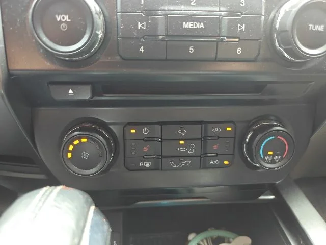 Used 2017 White Ford XLT image 11