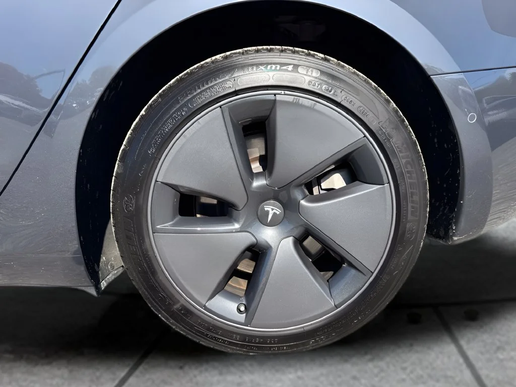 Used 2022 Gray Tesla Long Range image 30