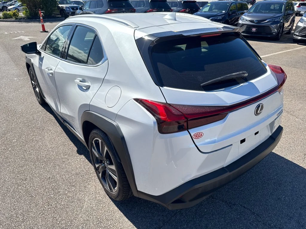 Used 2019 White Lexus 200 Base image 5