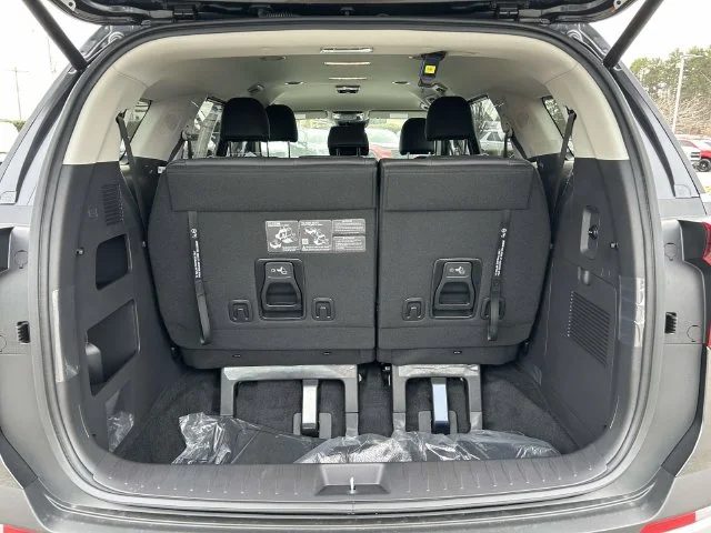 Certified Used 2026 Gray Kia EX image 23
