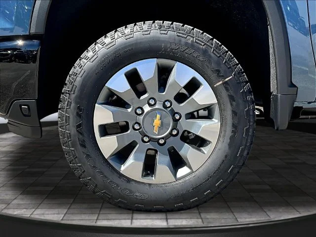 New 2026 Lakeshore Blue Metallic Chevrolet Custom image 13