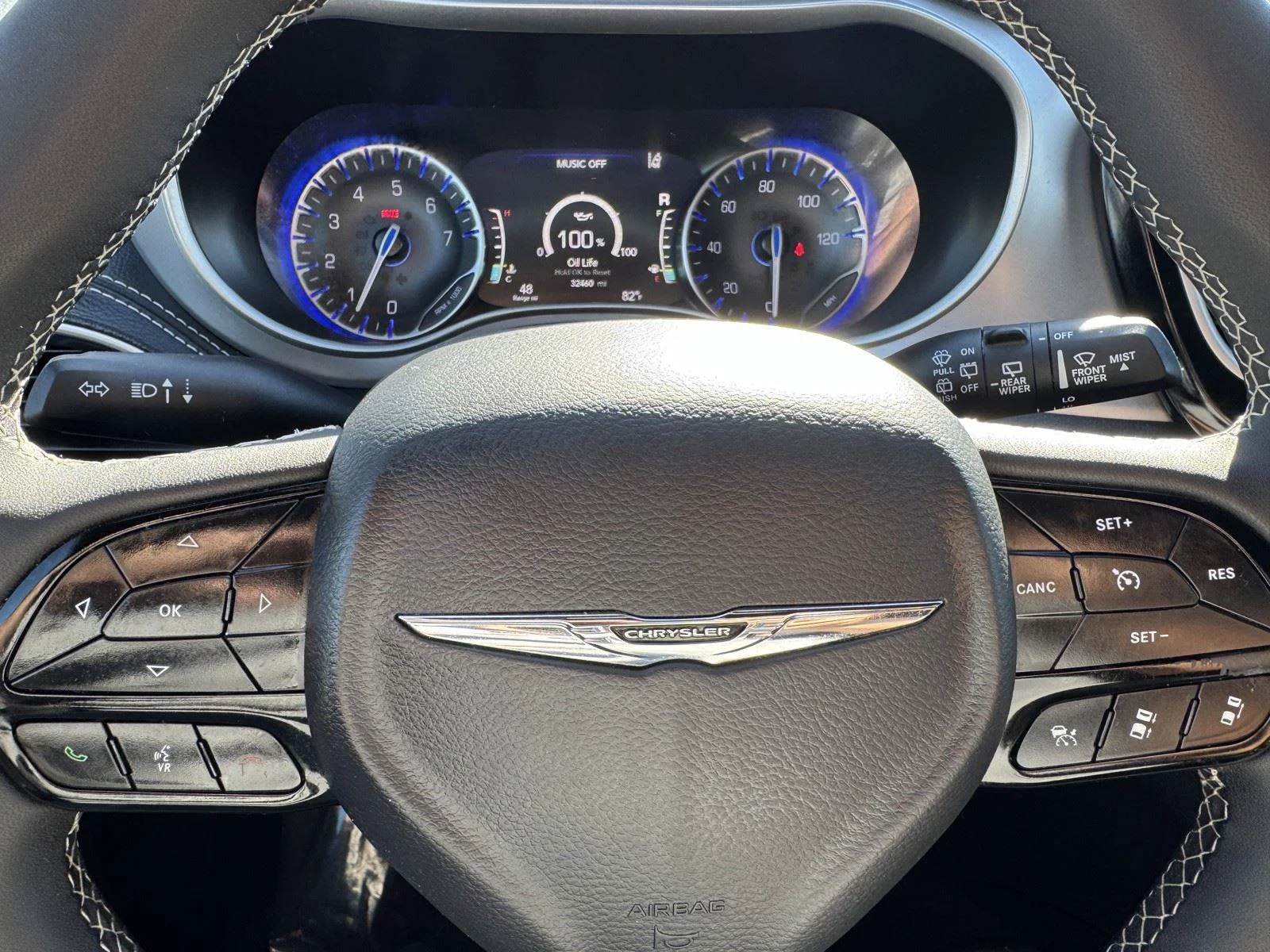 Used 2024 Bright White Clearcoat Chrysler Touring image 24