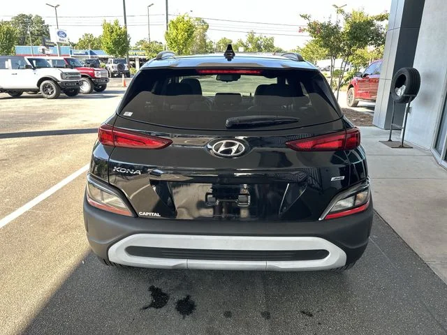 Used 2023 Black Hyundai SEL image 25