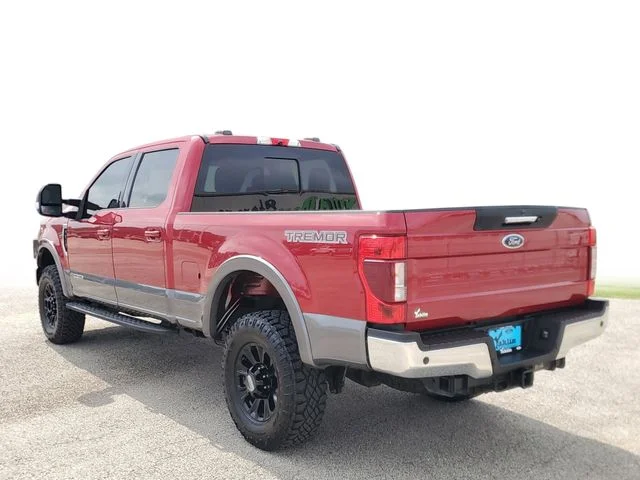 Used 2021 Red Ford Lariat image 3