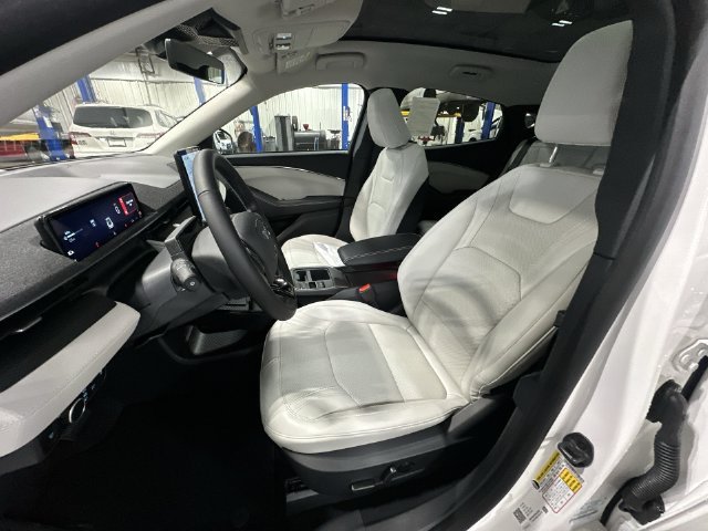 New 2026 White Ford Premium image 17