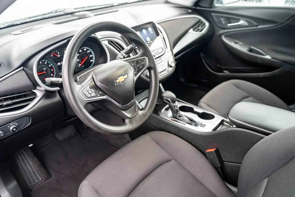 Used 2024 Gray Chevrolet LS image 10