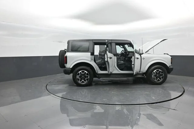New 2026 Avalanche Gray Ford Outer Banks® image 35