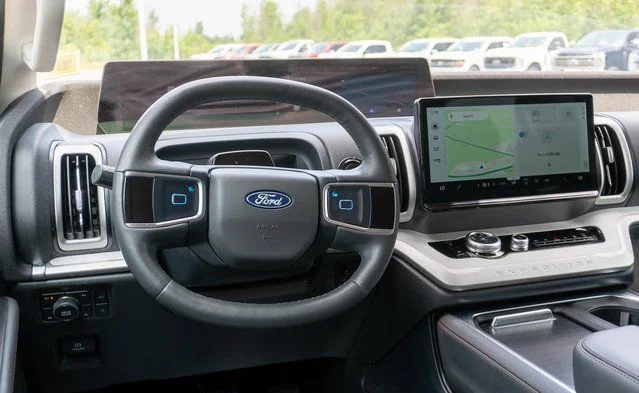 Used 2025 Black Ford Active image 15