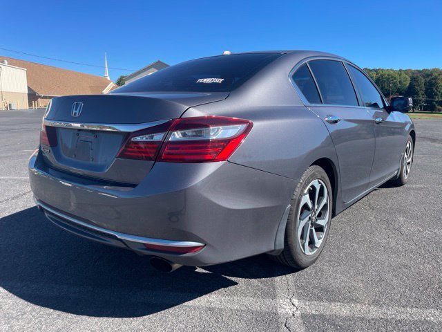 Used 2016 Gray Honda EX-L image 4