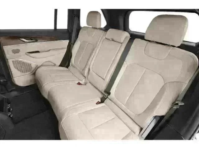 2023 Jeep Grand Cherokee Overland 4xe - Photo 10