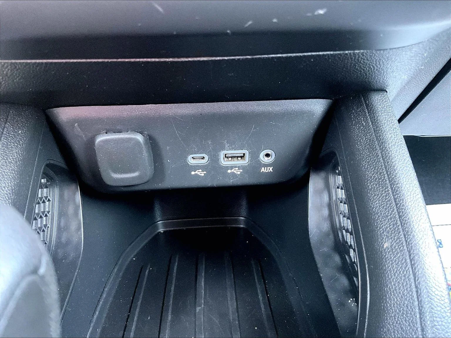 Used 2023 Gray Chevrolet LS image 32