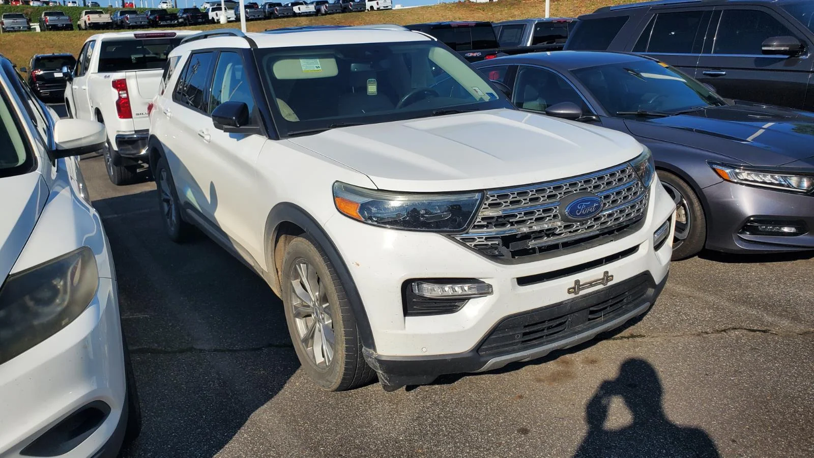 Used 2021 Star White Metallic Tri-coat Ford Limited image 2
