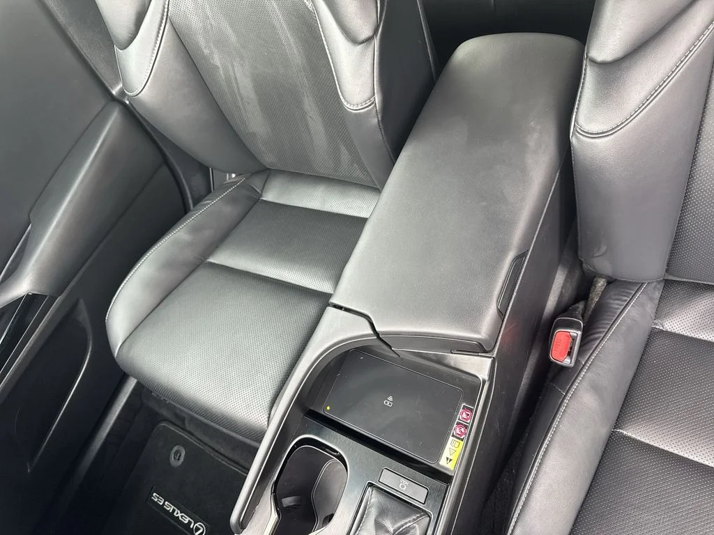 Used 2023 Black Lexus 250 image 23