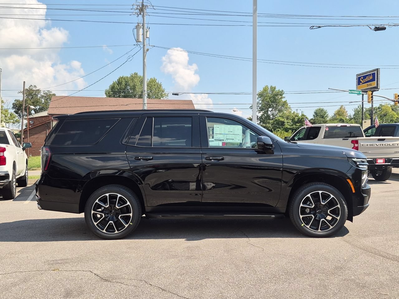 2026 Chevrolet Tahoe RST - Photo 9