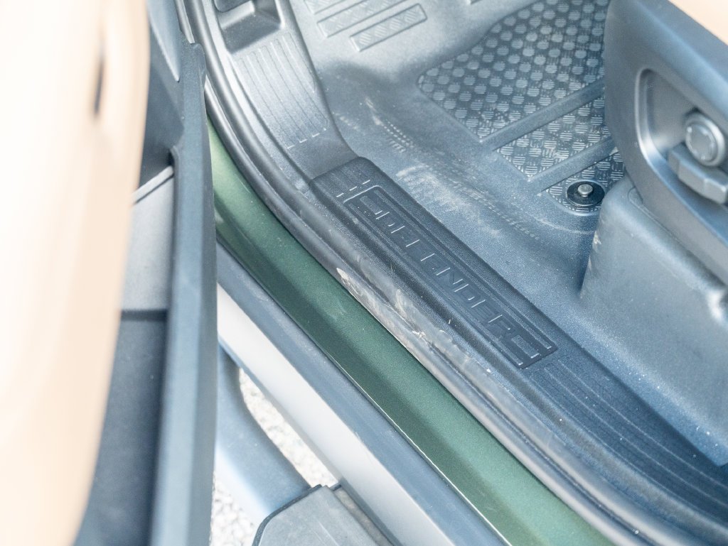 New 2026 Woolstone Green Land Rover S image 16