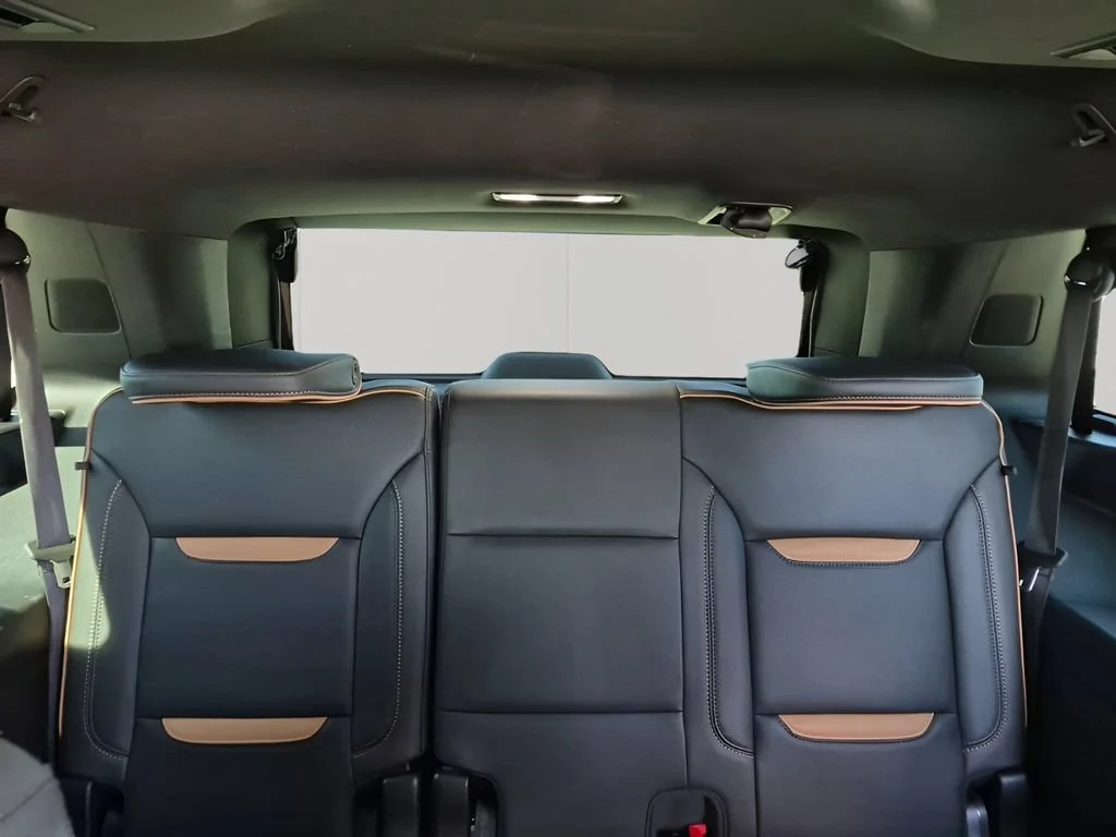 2024 GMC Yukon AT4 - Photo 32