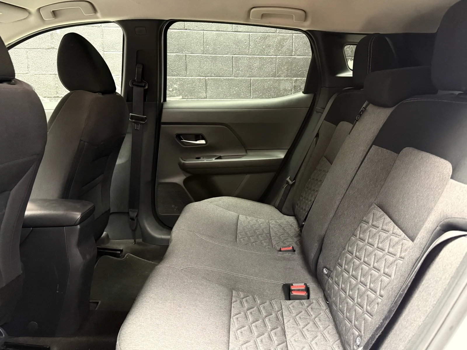 Used 2025 Fresh Powder (qm1) Nissan SV image 28