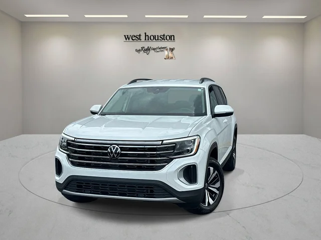 Certified Pre-Owned 2026 Volkswagen Atlas 2.0T SE