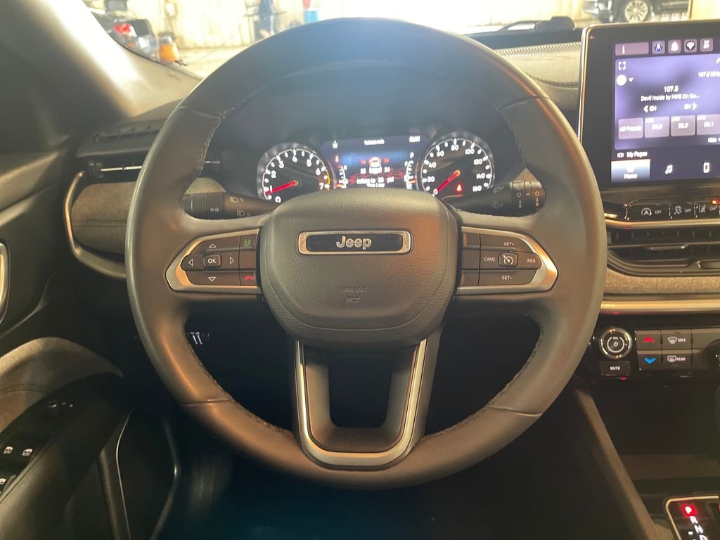Used 2024 Black Jeep Latitude image 20