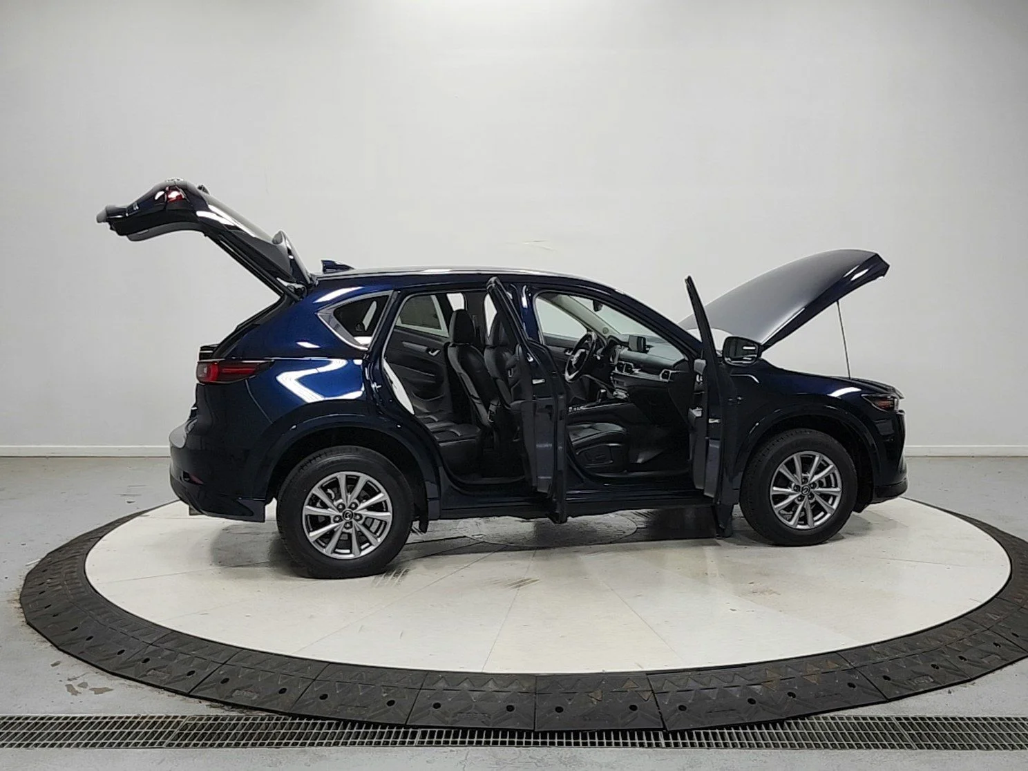 Used 2025 Blue Mazda 2.5 S Preferred Package image 17