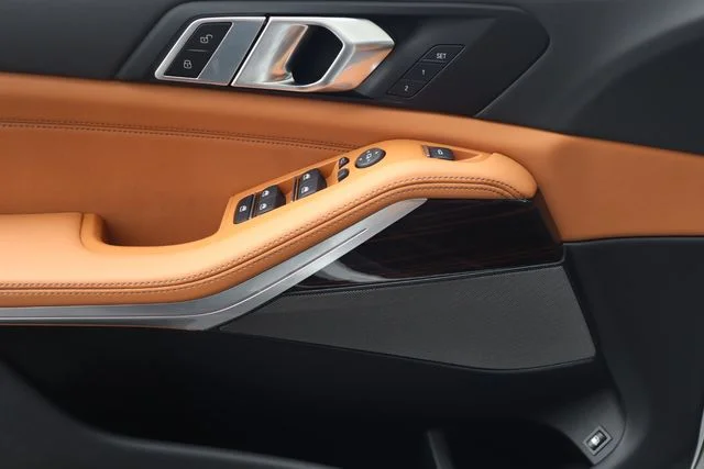 2026 BMW X5 50e - Photo 16