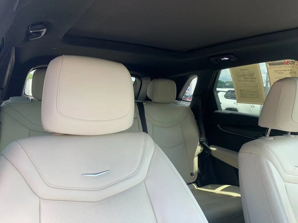 Used 2020 Gray Cadillac Sport image 20