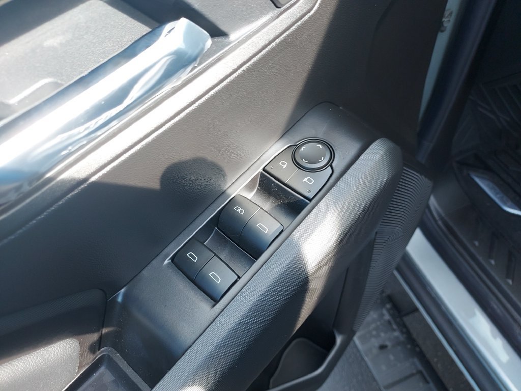 New 2026 Sterling Metallic GMC Elevation image 11