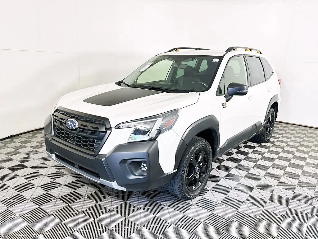 Used 2023 White Subaru Wilderness image 7