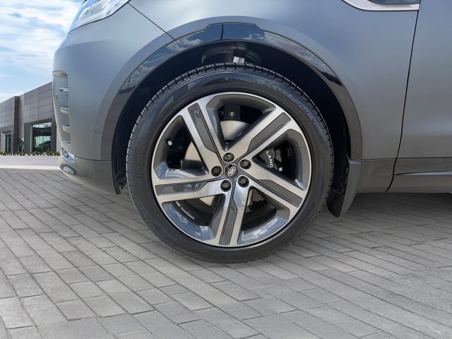 New 2026 Carpathian Grey Land Rover Tempest Edition image 9
