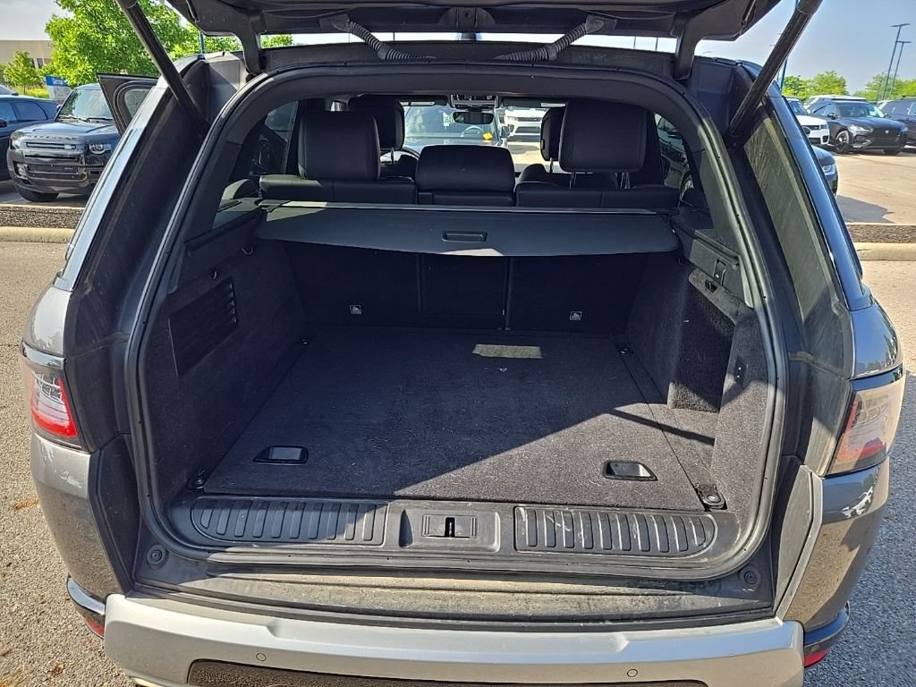 Used 2019 Corris Gray Metallic Land Rover HSE image 18