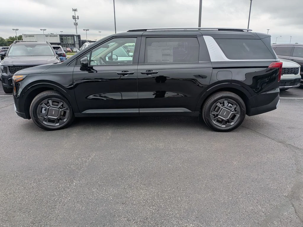 New 2026 Deep Chroma Blue Kia EX image 31