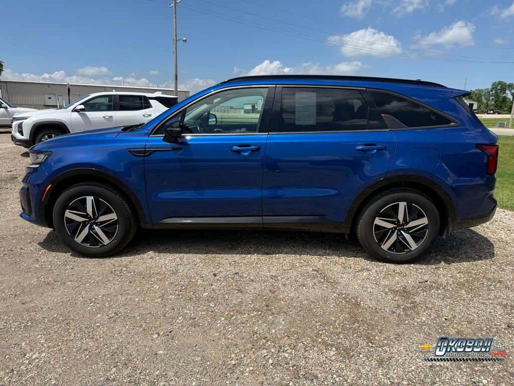Used 2022 Blue Kia S image 6
