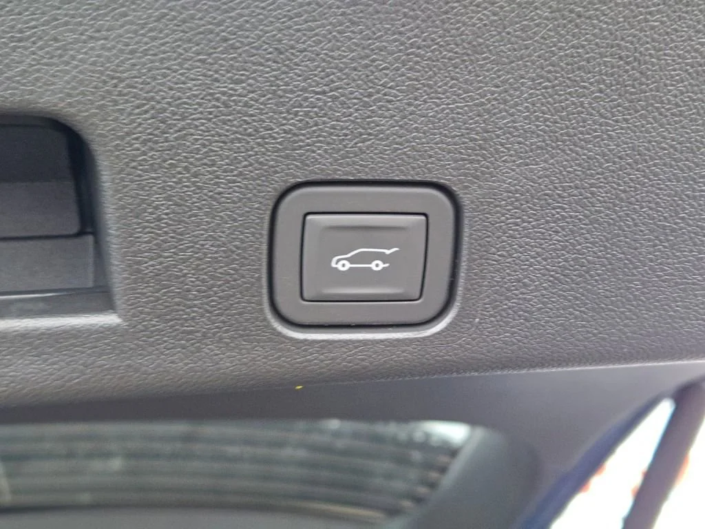 2026 Chevrolet Traverse LT - Photo 17