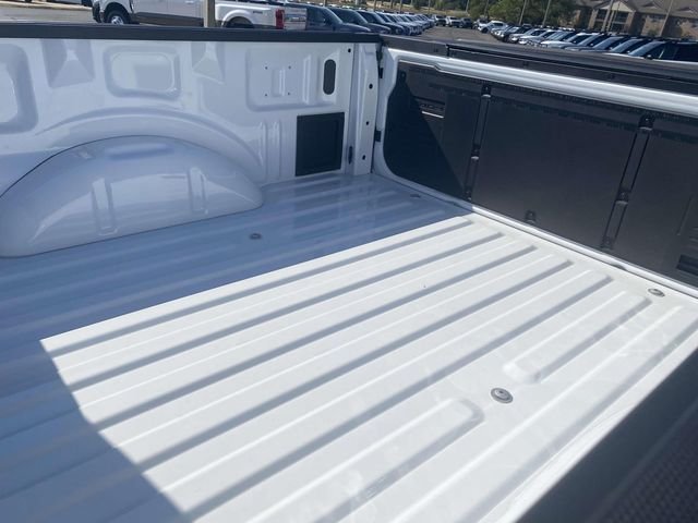 New 2026 Oxford White Ford XL image 29