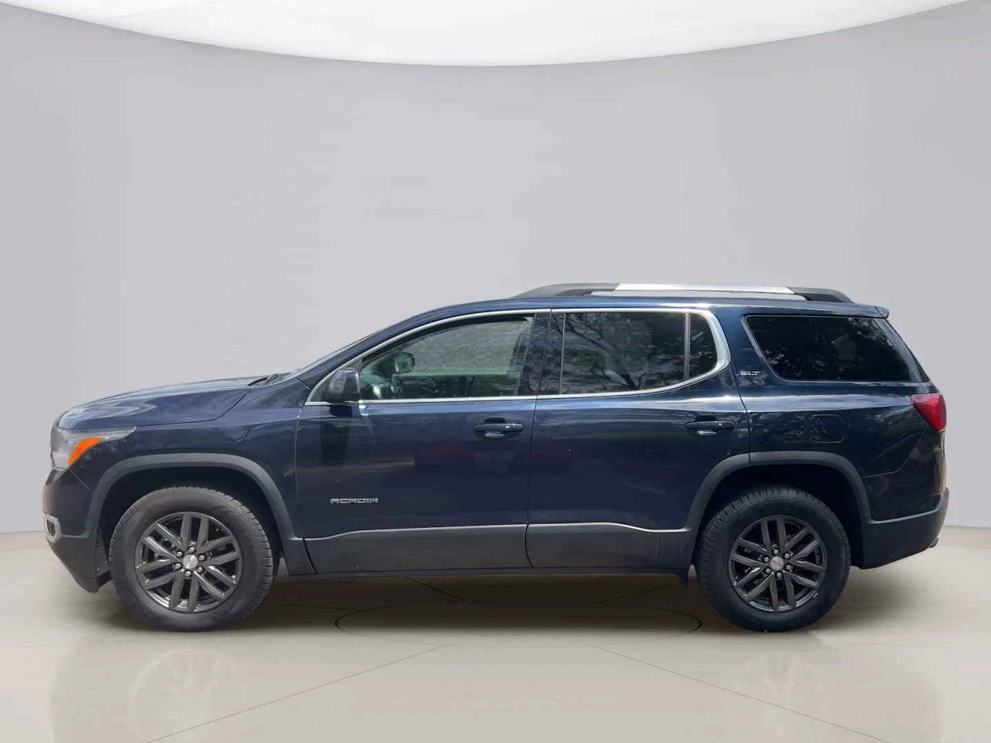 Used 2017 Blue Gmc SL1 image 2