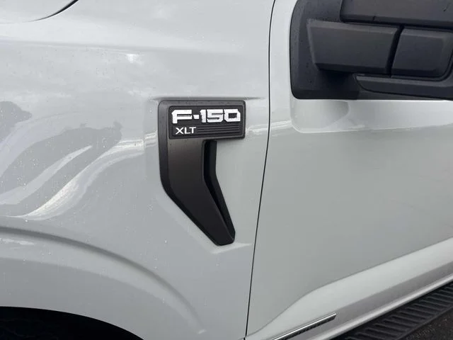 Used 2023 White Ford XLT image 13