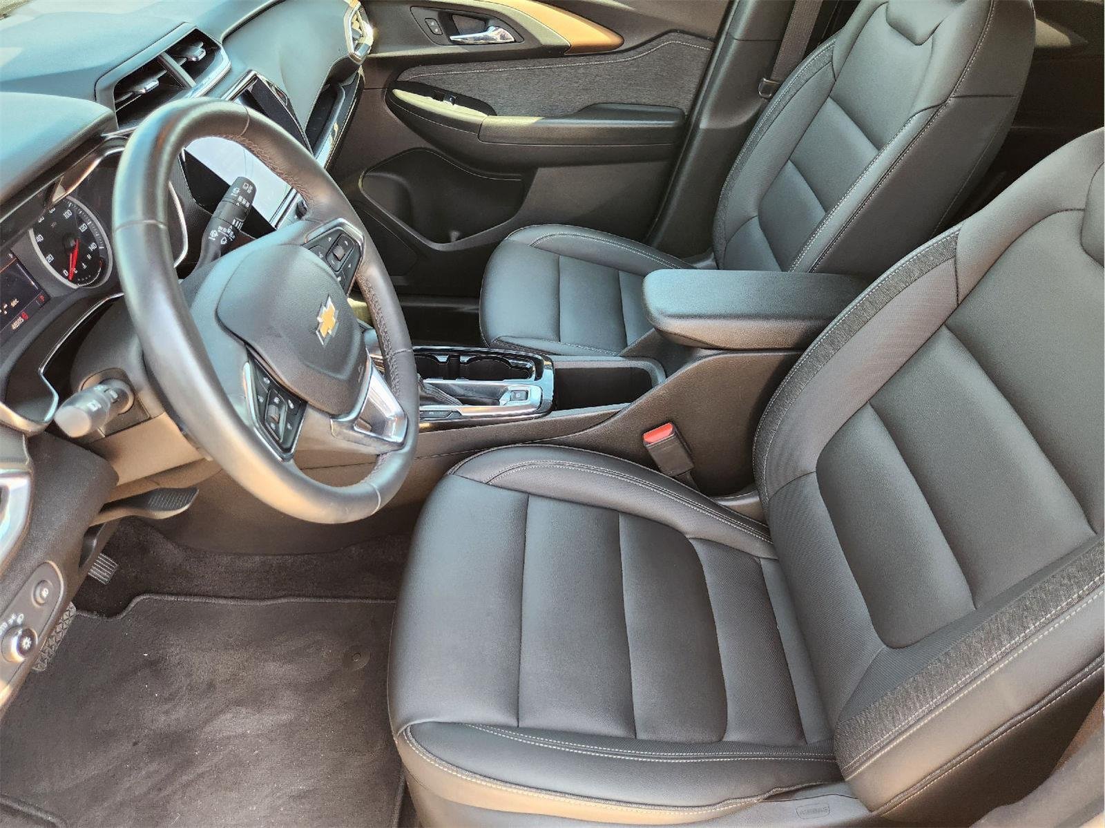 2023 Chevrolet Trailblazer photo 13 of 33