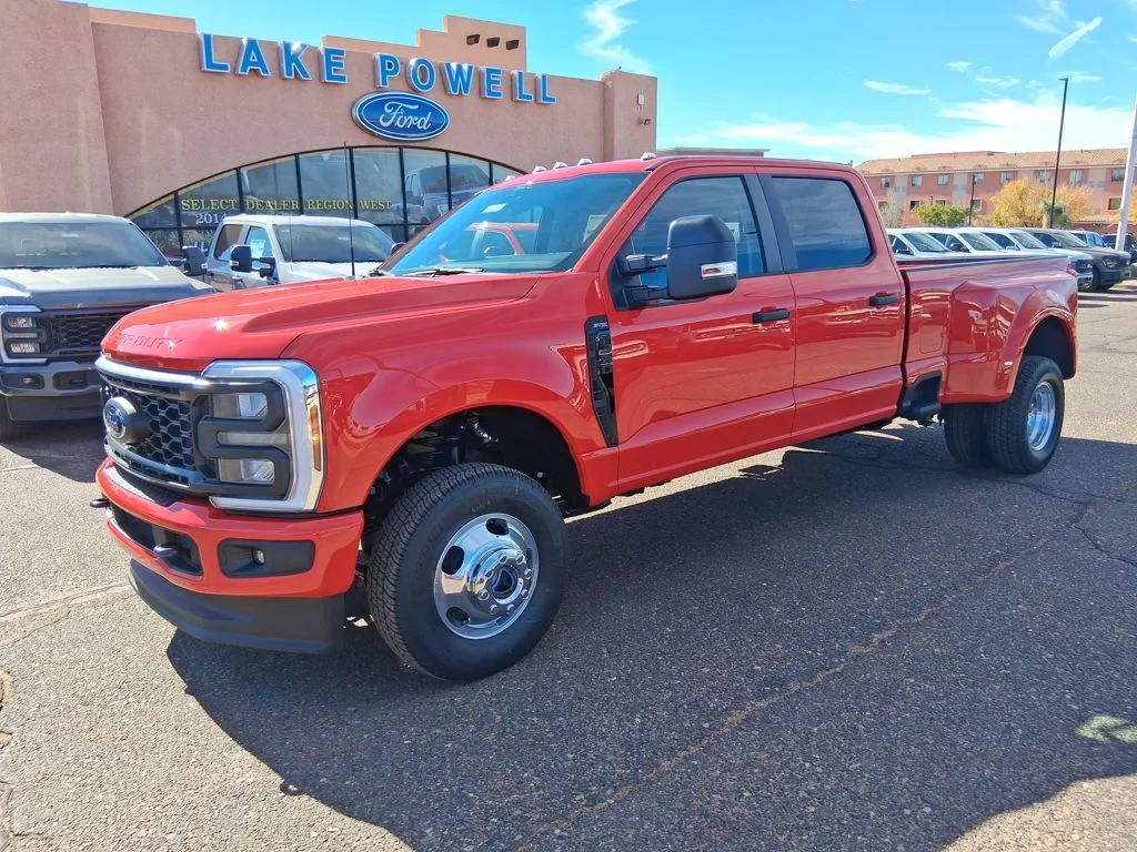 2026 Ford F-350 XL 4x4 Crew Cab 8' Box DRW's photo