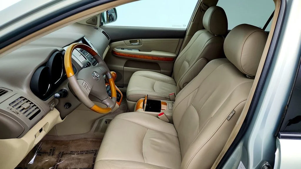 Used 2007 Bamboo Pearl Lexus AWD 4dr w/ Premium Plus Package & Heated Front Seats image 20