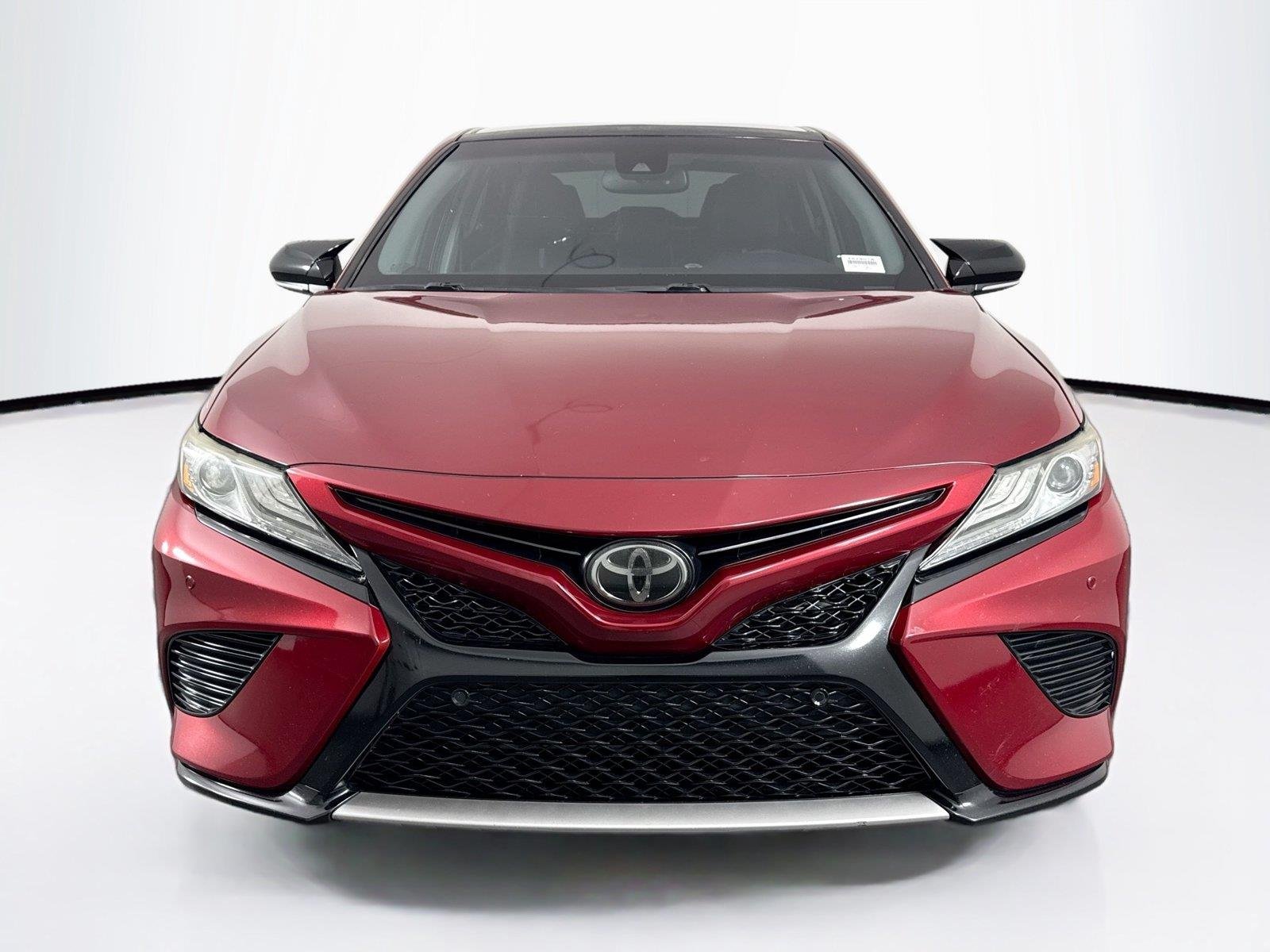 Used 2018 Ruby Flare Pearl Toyota XSE image 8