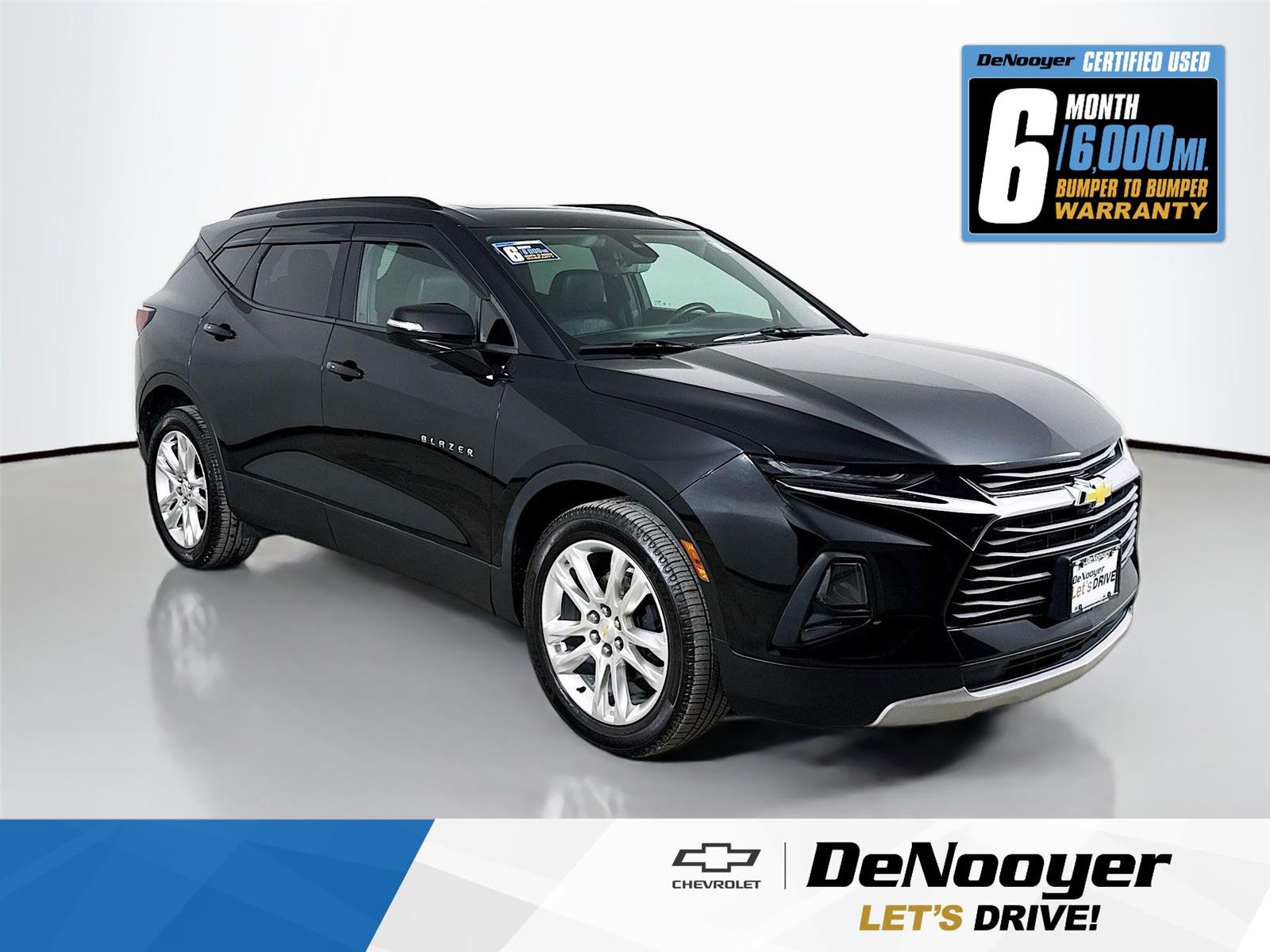 Used 2019 BLACK Chevrolet 4DR AWD LT image 1