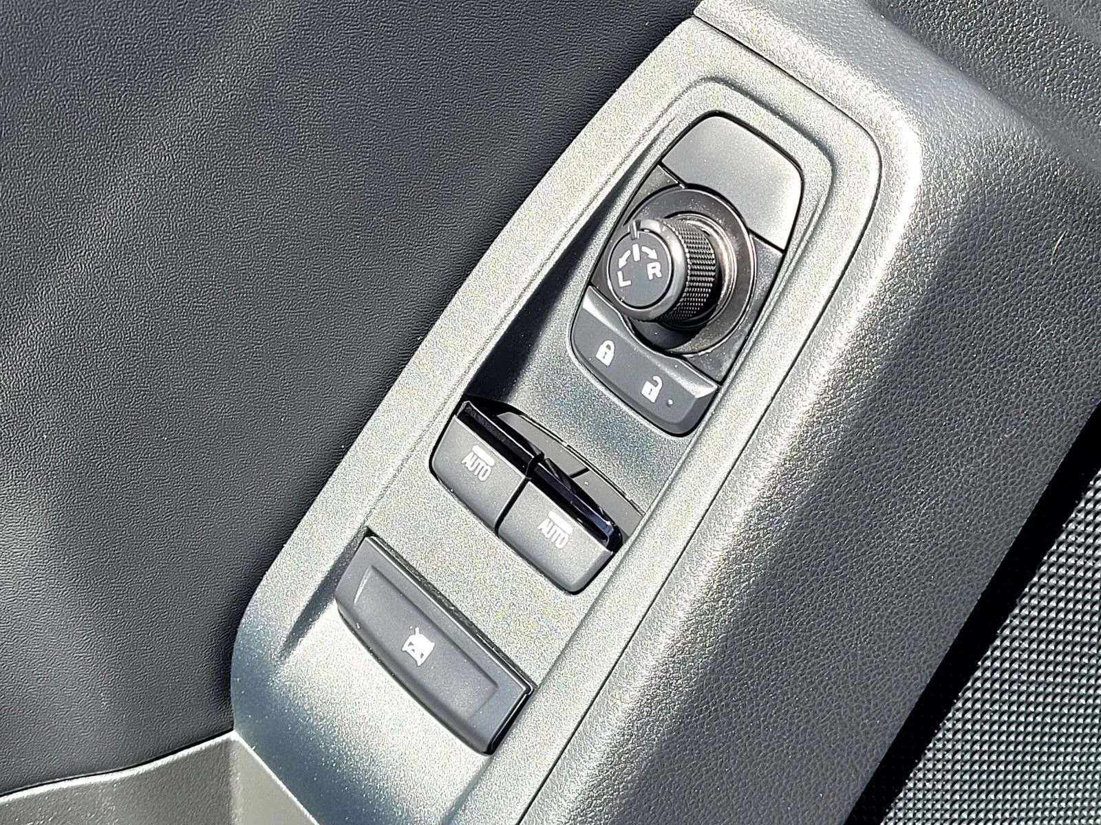 Used 2025 Steel Toyota Premium image 23